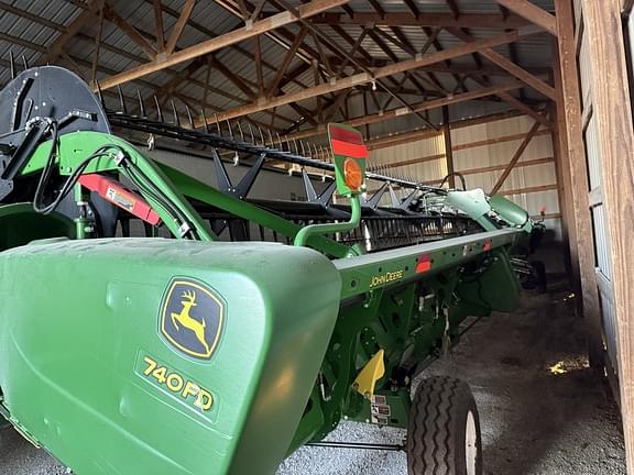 Image of John Deere 740FD Primary image