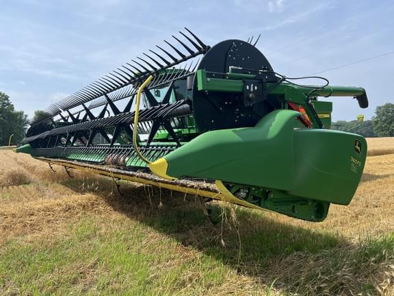 Image of John Deere 740FD equipment image 1