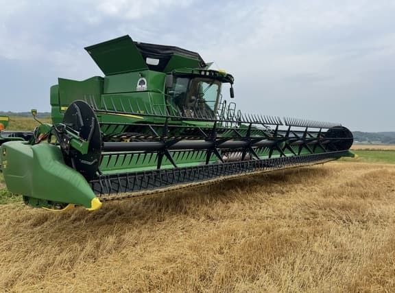 Image of John Deere 740FD Primary image