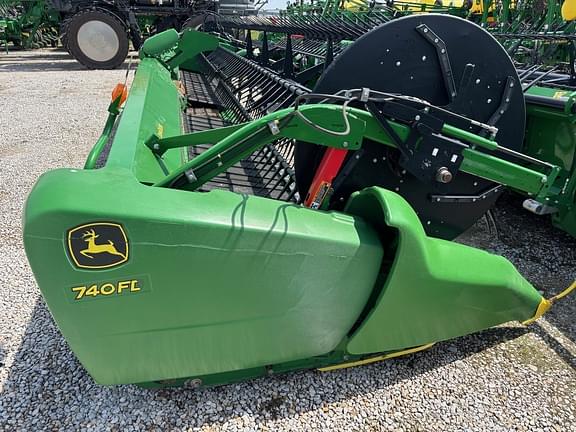 Image of John Deere 740FD equipment image 1