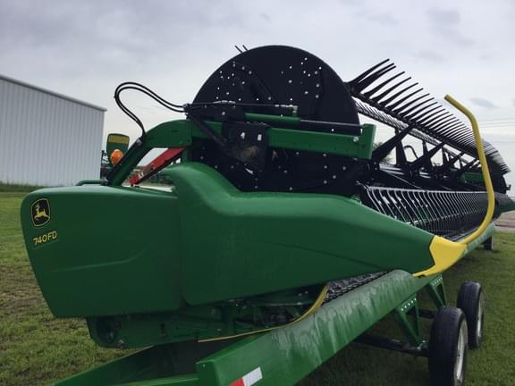 Image of John Deere 740FD equipment image 1