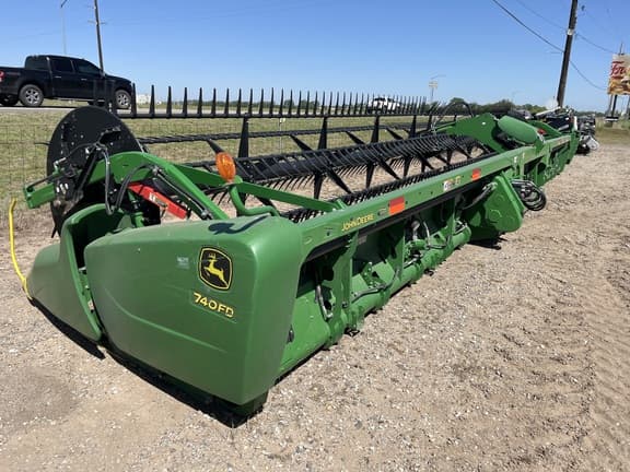Image of John Deere 740FD equipment image 4