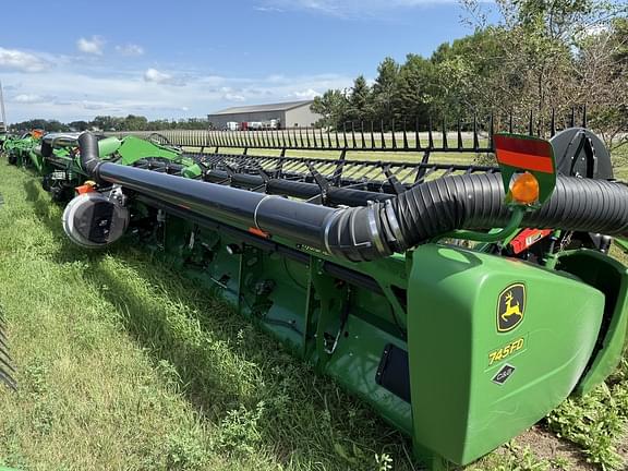Image of John Deere 745FD equipment image 4