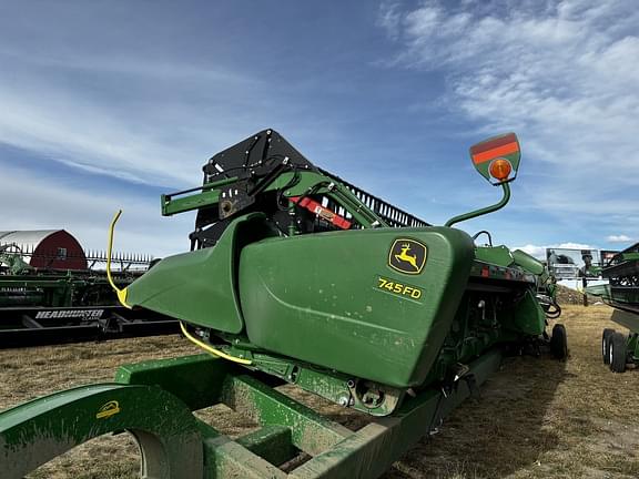 Image of John Deere 745FD equipment image 1