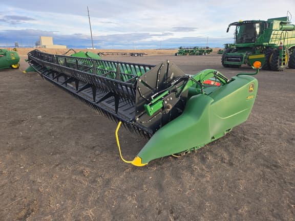 Image of John Deere 745FD equipment image 3