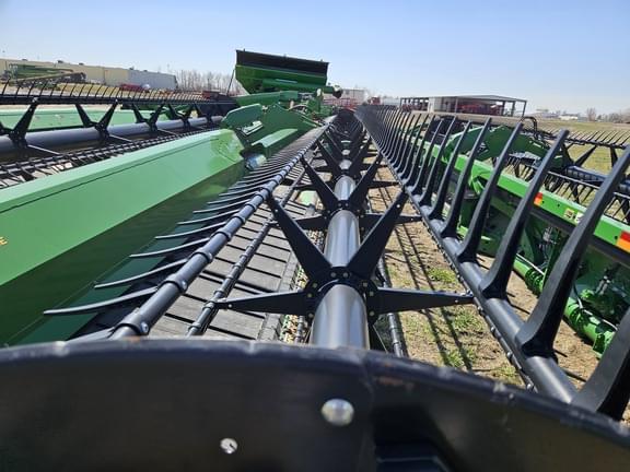 Image of John Deere 745FD equipment image 2