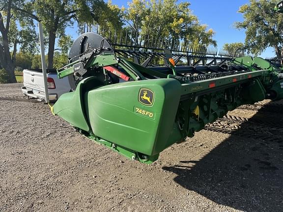 Image of John Deere 745FD equipment image 1