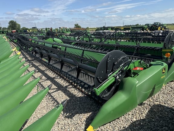 2020 John Deere 745FD Equipment Image0