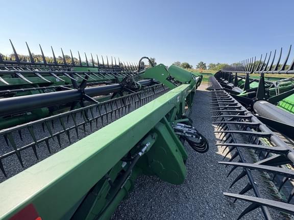 Image of John Deere 745FD equipment image 4