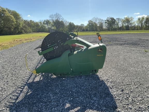 Image of John Deere 745FD equipment image 3