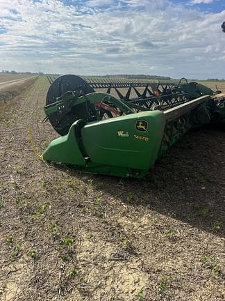 Image of John Deere 745FD equipment image 3