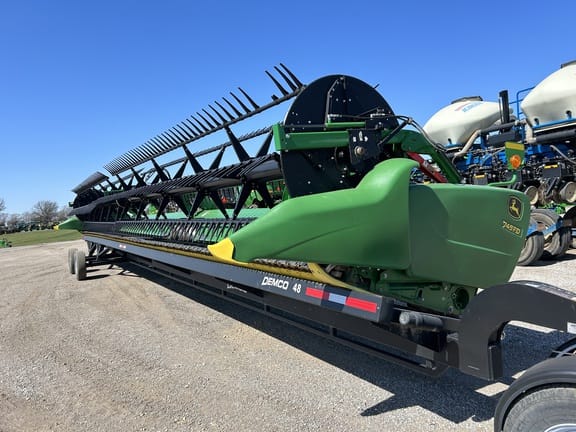 2020 John Deere 745FD Equipment Image0