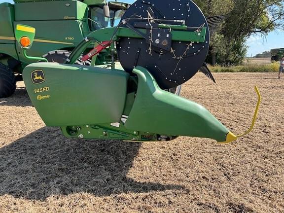 Image of John Deere 745FD equipment image 1