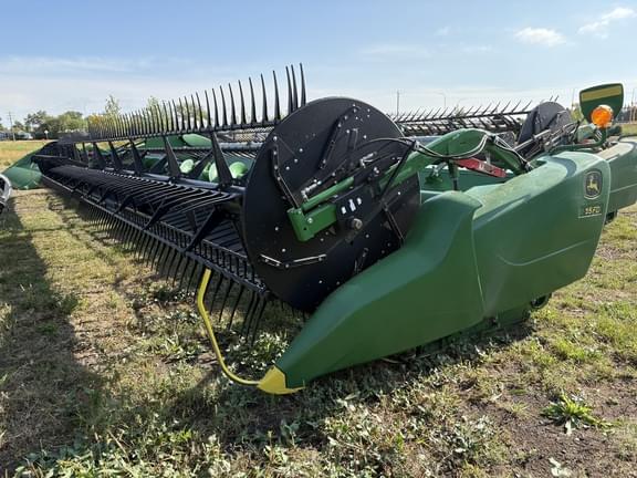 Image of John Deere 745FD Primary image