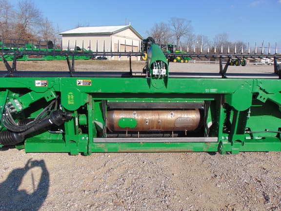 Image of John Deere 745FD equipment image 3