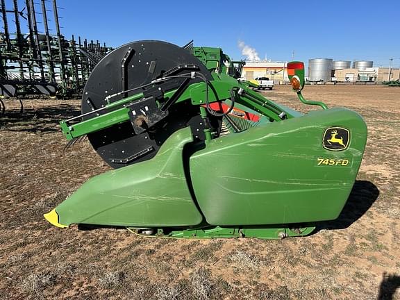 Image of John Deere 745FD equipment image 1