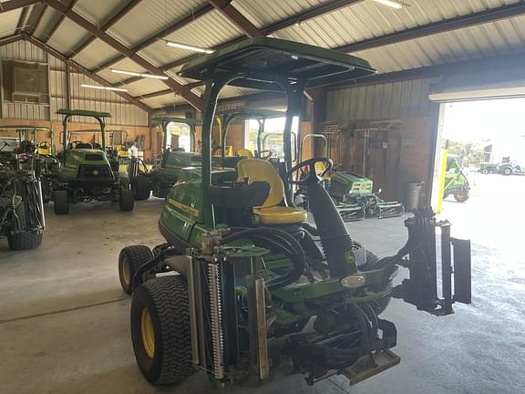 Image of John Deere 7500A equipment image 4