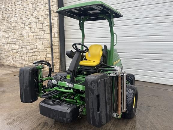 Image of John Deere 7500A equipment image 4