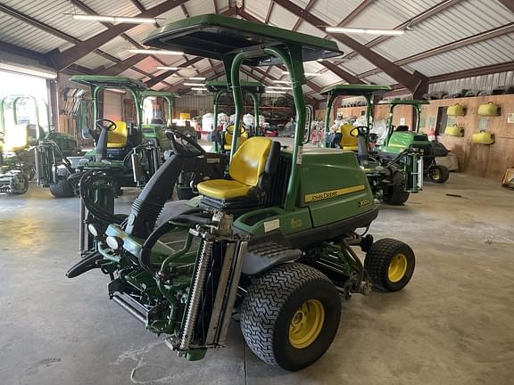 Image of John Deere 7500A equipment image 2