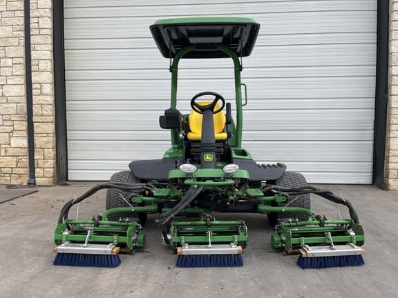 Image of John Deere 7500A equipment image 2