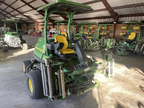 Image of John Deere 7500A equipment image 4