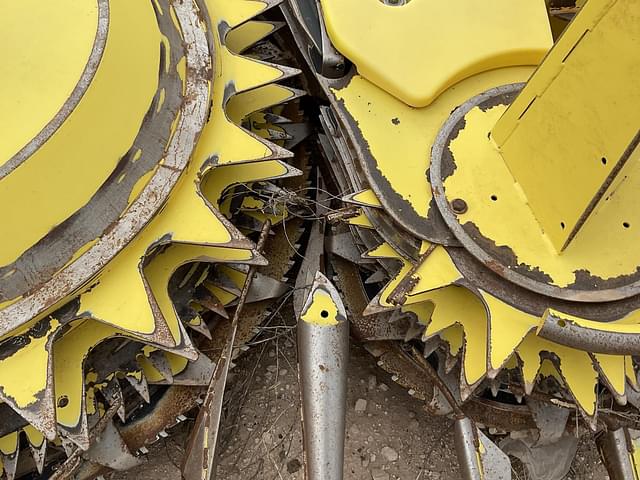 Image of John Deere 770 equipment image 2