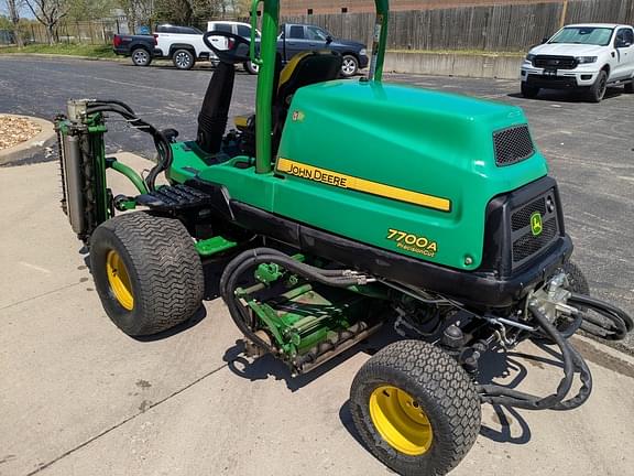 Image of John Deere 7700A equipment image 1