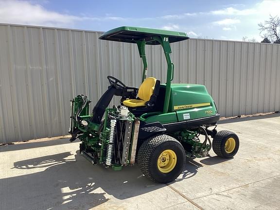 Image of John Deere 7700A equipment image 1