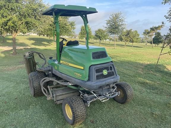 Image of John Deere 7700A equipment image 4