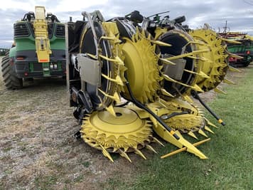 Main image John Deere 772