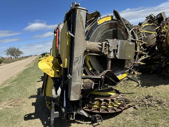 Image of John Deere 772 equipment image 2