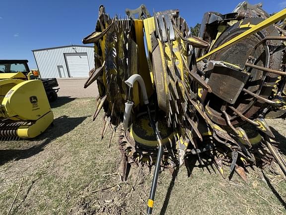 Image of John Deere 772 equipment image 3