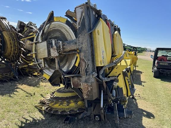 Image of John Deere 772 equipment image 4