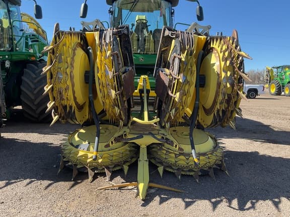 Image of John Deere 772 equipment image 4