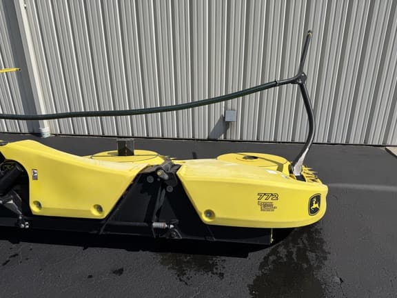 Image of John Deere 772 equipment image 2