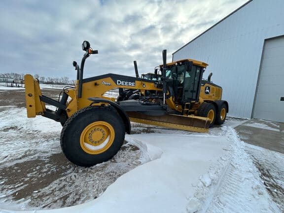 Image of John Deere 772G Primary image