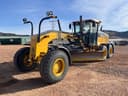 2020 John Deere 772G Image
