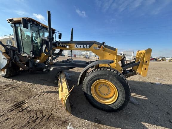 Image of John Deere 772GP equipment image 4