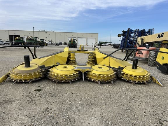 Image of John Deere 778 equipment image 4