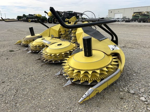 2020 John Deere 778 Equipment Image0