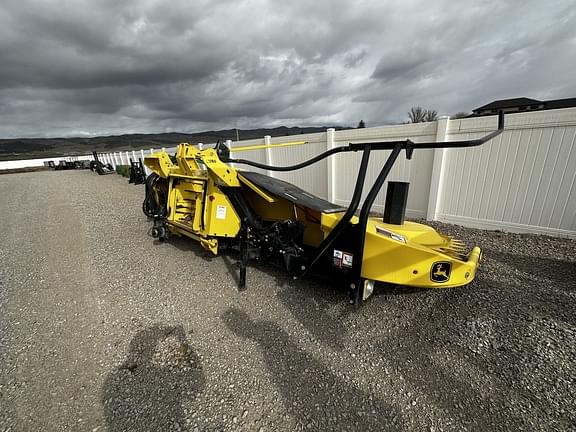 Image of John Deere 778 equipment image 3