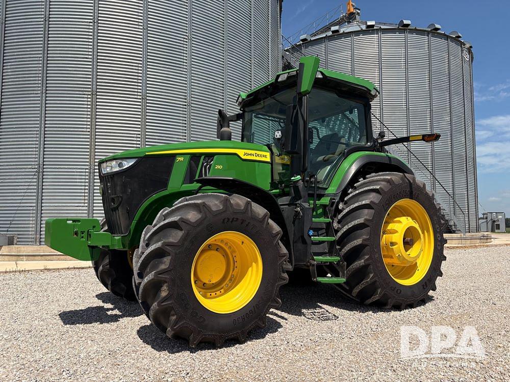 Image of John Deere 7R 210 Primary image