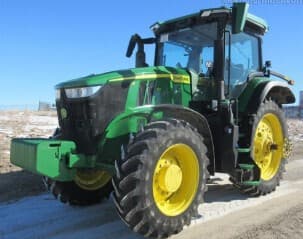 Image of John Deere 7R 210 equipment image 1