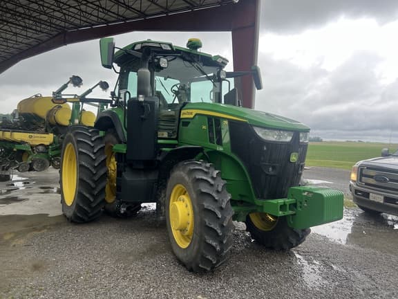 Image of John Deere 7R 210 Primary image