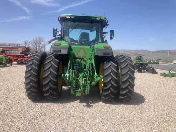Image of John Deere 7R 230 equipment image 3