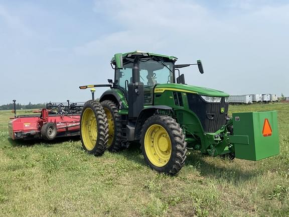 Image of John Deere 7R 230 equipment image 1