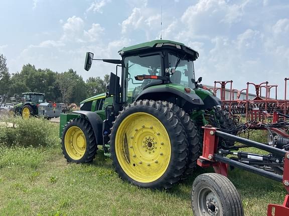 Image of John Deere 7R 230 equipment image 3