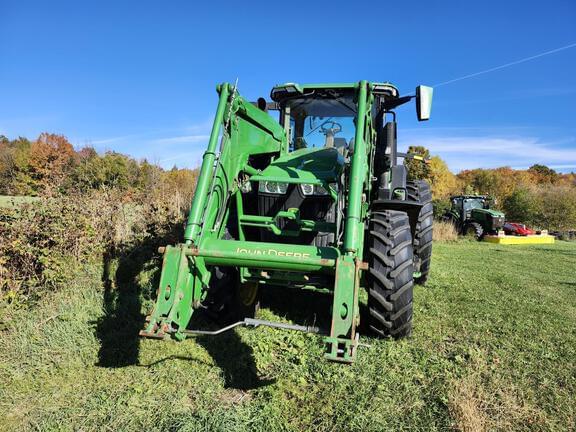 Image of John Deere 7R 310 equipment image 1
