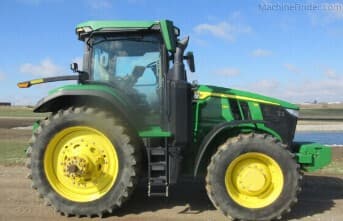 Image of John Deere 7R 330 equipment image 1