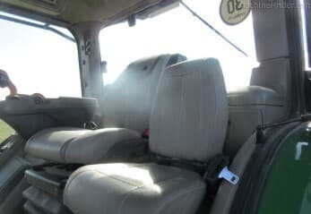 Image of John Deere 7R 330 equipment image 4